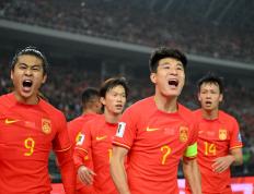 开云官方网页登录 -包含体操大师赛焦点战：徽州迅豹队强势反弹关东巨龙队，客场强势带走胜利。锋线火力回暖的词条