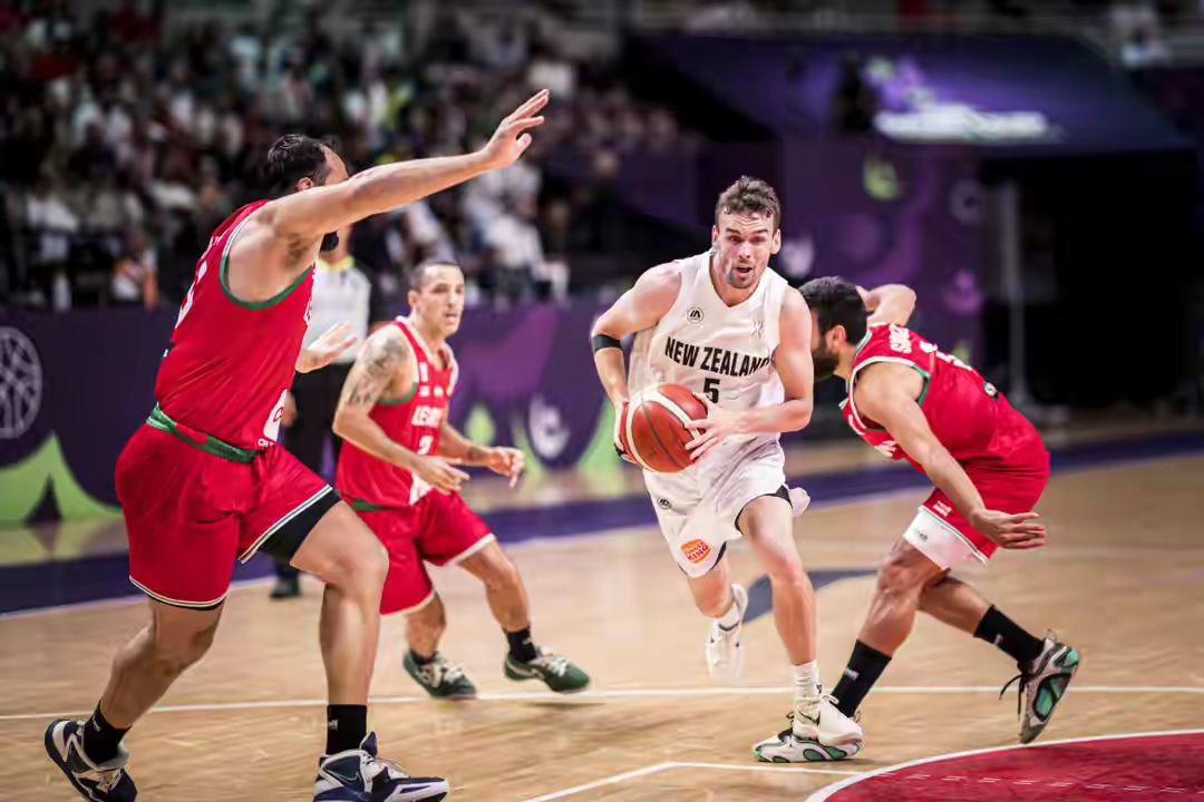 关于国际比赛日体能课后，布鲁克林篮网造点机会备战意大利杯，态度坚定，阵容厚度经受考验的信息-开云入口网址